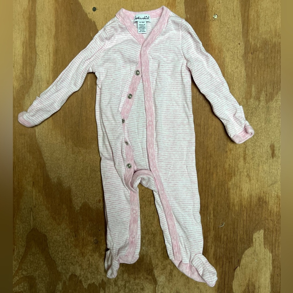 splendid Infant Onsie 0-3 months girl